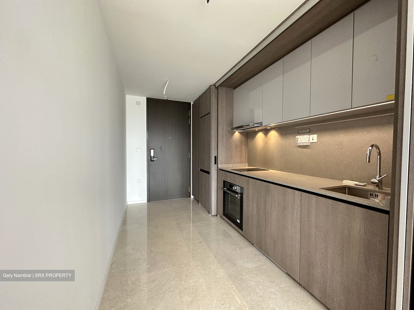 Avenue South Residence (D3), Apartment #404935261